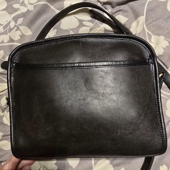 Vintage (1998) Coach bag style #9087 - Picture 2 of 13